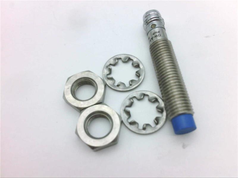 CONTRINEX DW-AS-614-M8-001