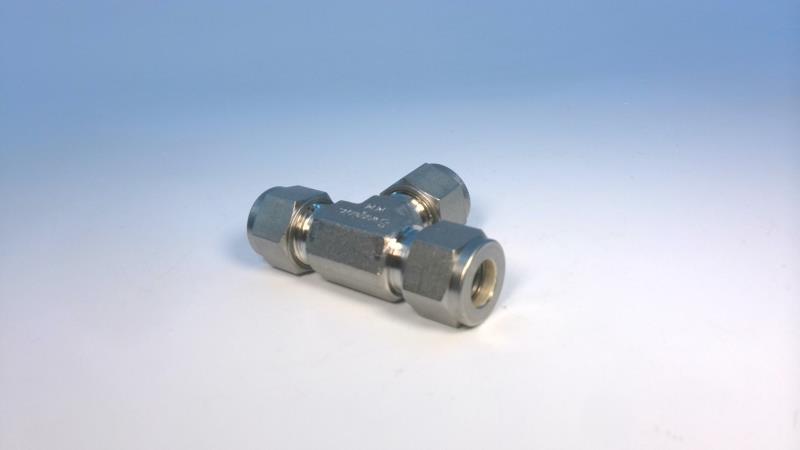 SWAGELOK SS-10M0-3