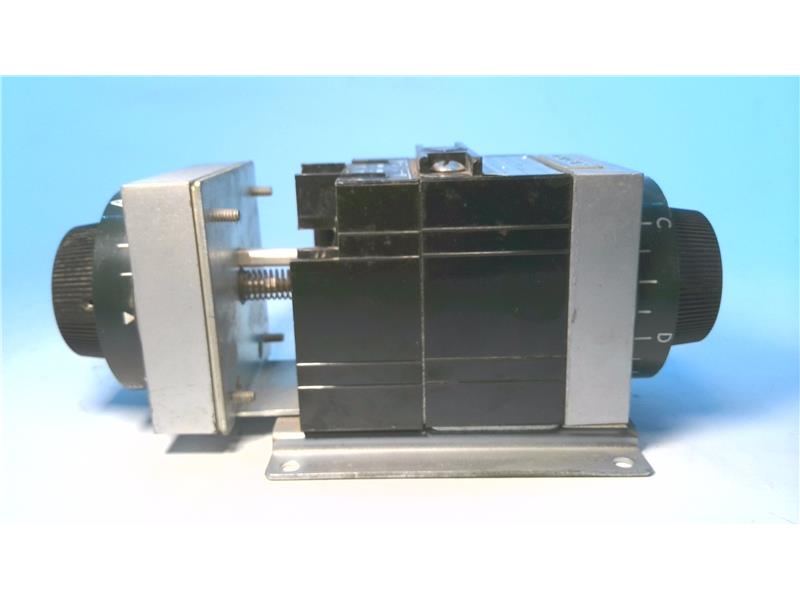 TE CONNECTIVITY 7032ADC