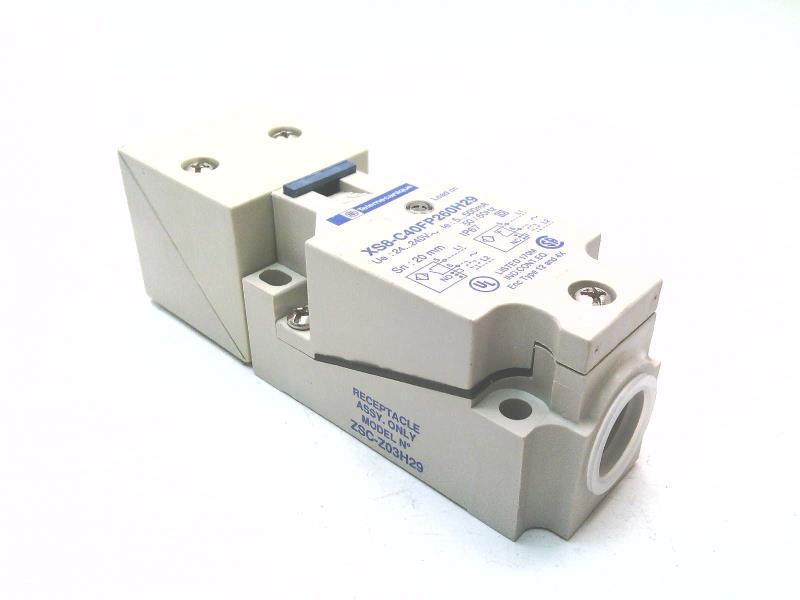 SCHNEIDER ELECTRIC XS8C40FP260H29