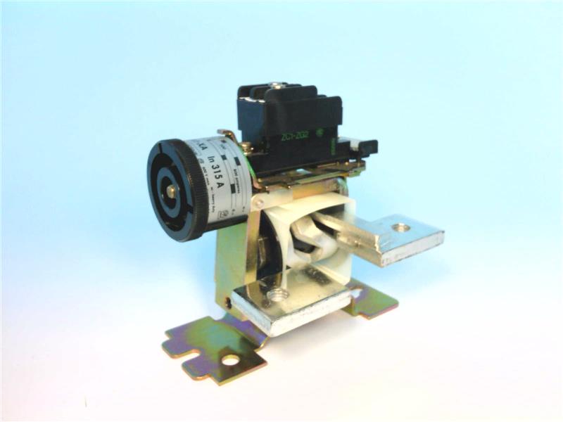 SCHNEIDER ELECTRIC RM1XA315