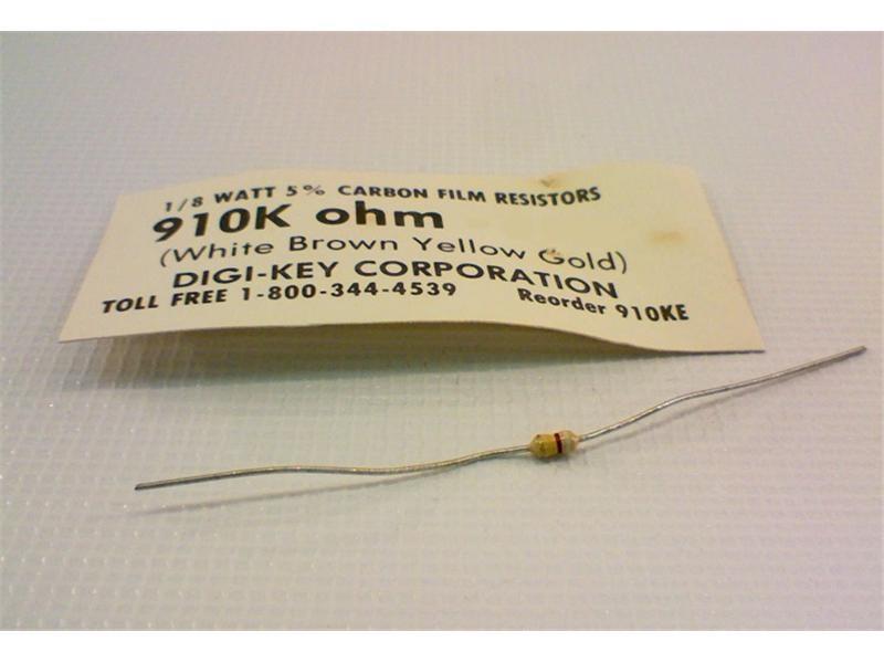 YAGEO CFR-12JB-52-910K