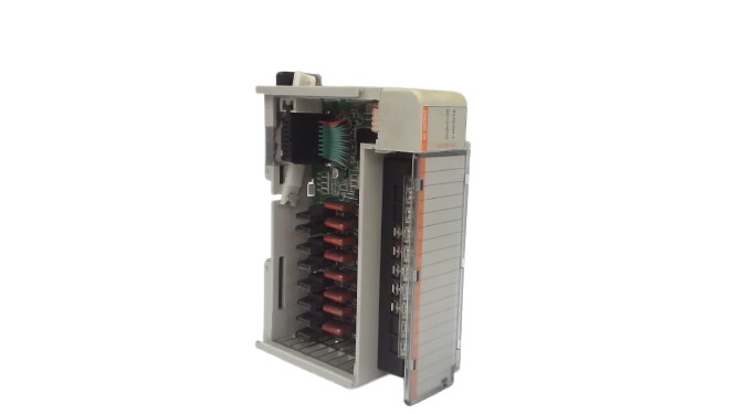 ALLEN BRADLEY 1769-OA8