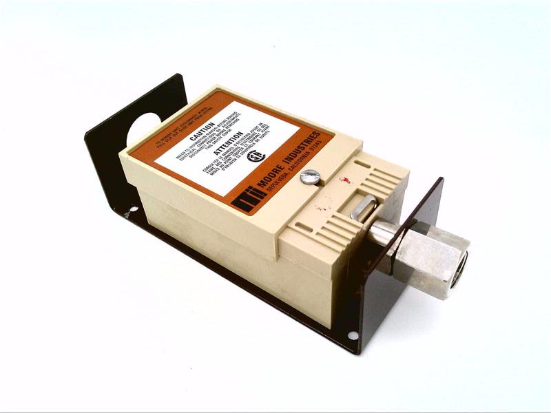 MOORE INDUSTRIES PIT/3-15PSIG/4-20MA/12-42DC