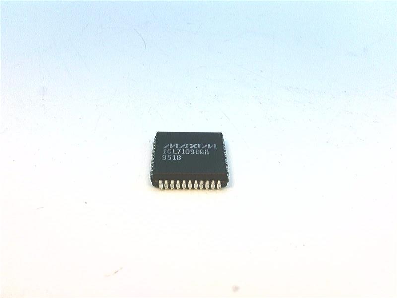 MAXIM INTEGRATED PRODUCTS ICL7109CQH