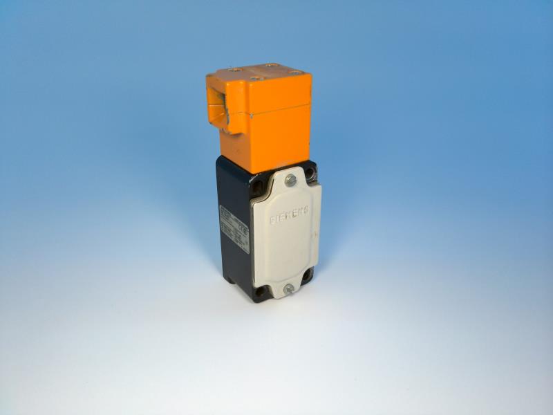 SIEMENS 3SE2 120-0XX