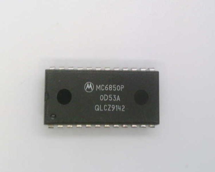 NXP SEMICONDUCTOR MC6850P