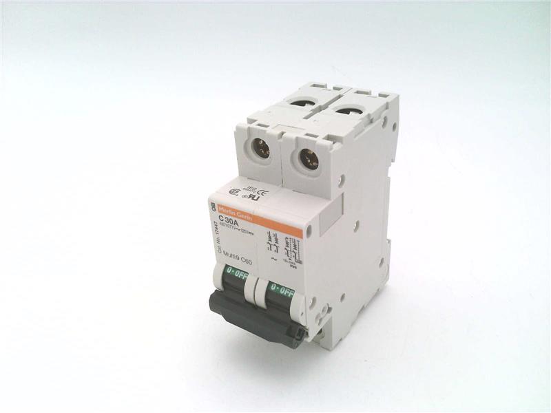 SCHNEIDER ELECTRIC MG17447