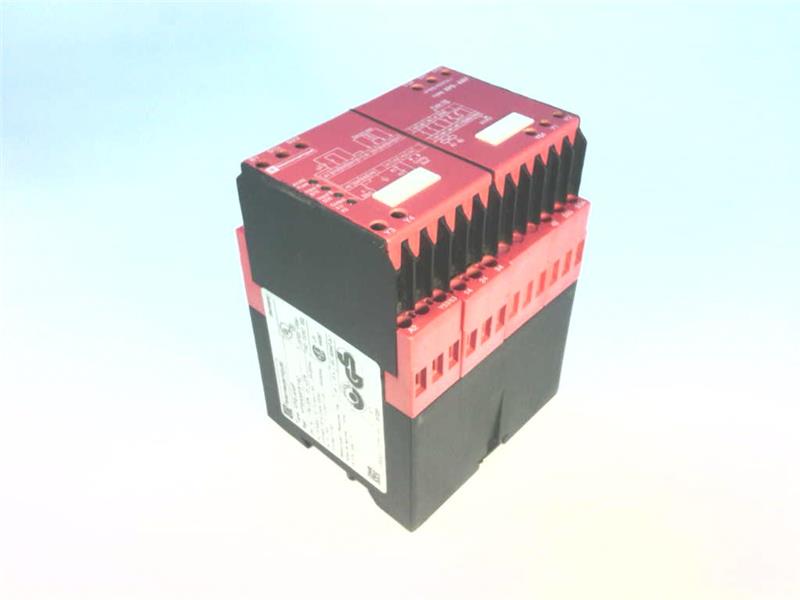 SCHNEIDER ELECTRIC XPSAMF5142