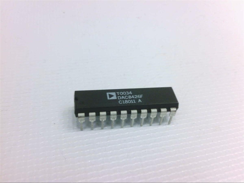 ANALOG DEVICES DAC8426FP