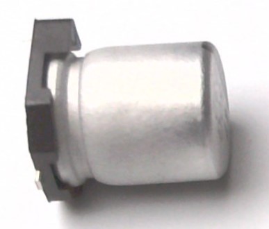 YAGEO EDK476M050A9HAA