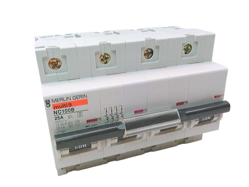 MG27991 by SCHNEIDER ELECTRIC