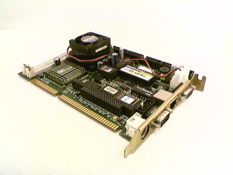 PCA-6154 by ADVANTECH