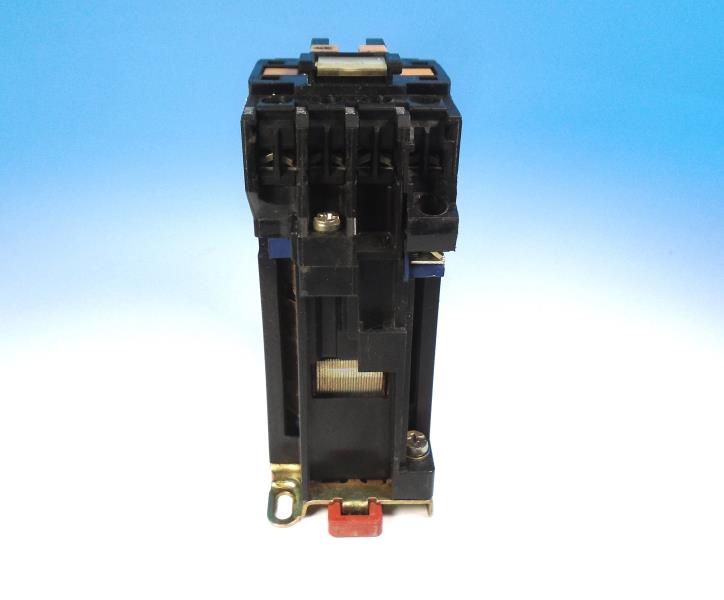 SCHNEIDER ELECTRIC CA2DN240BA65