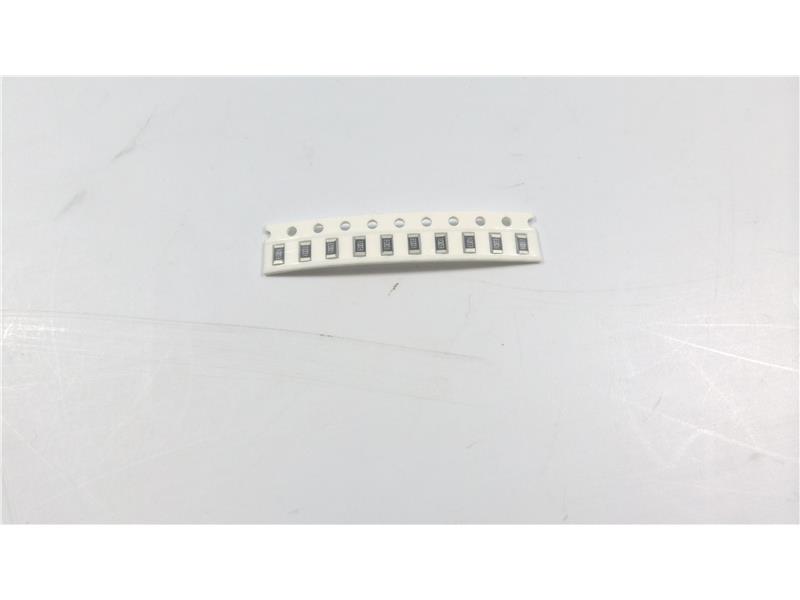 YAGEO RC1206FR-7W100KL