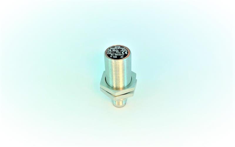 EFECTOR IGB3005-BPKG/US-104-IG5793