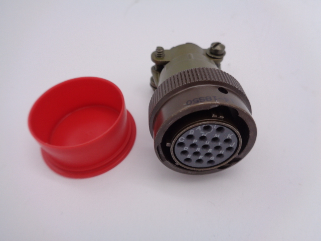 SOURIAU 851-06AC14-18S-50