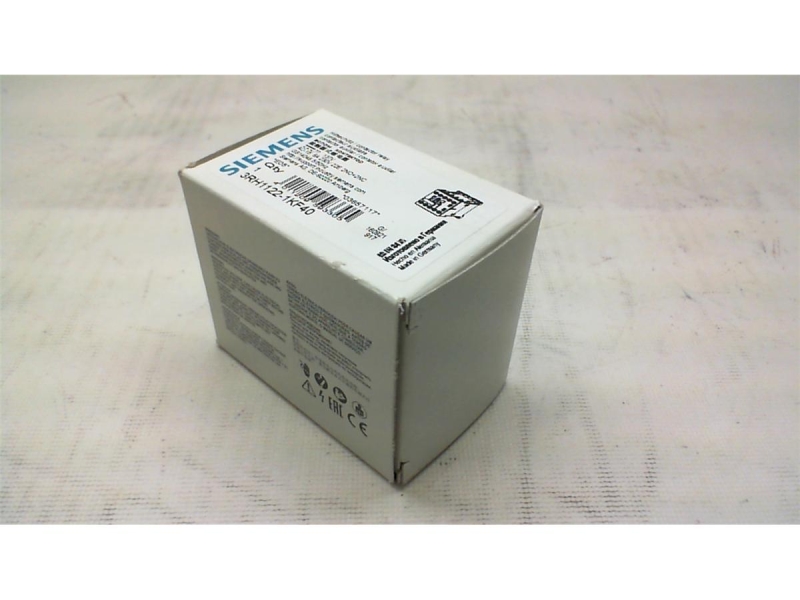 3RH1122-1KF40 by SIEMENS