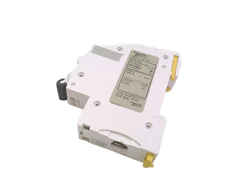 SCHNEIDER ELECTRIC A9F74106