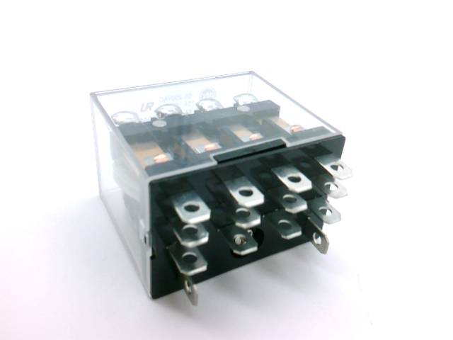 TE CONNECTIVITY PBC-REM-4P10A-220AC