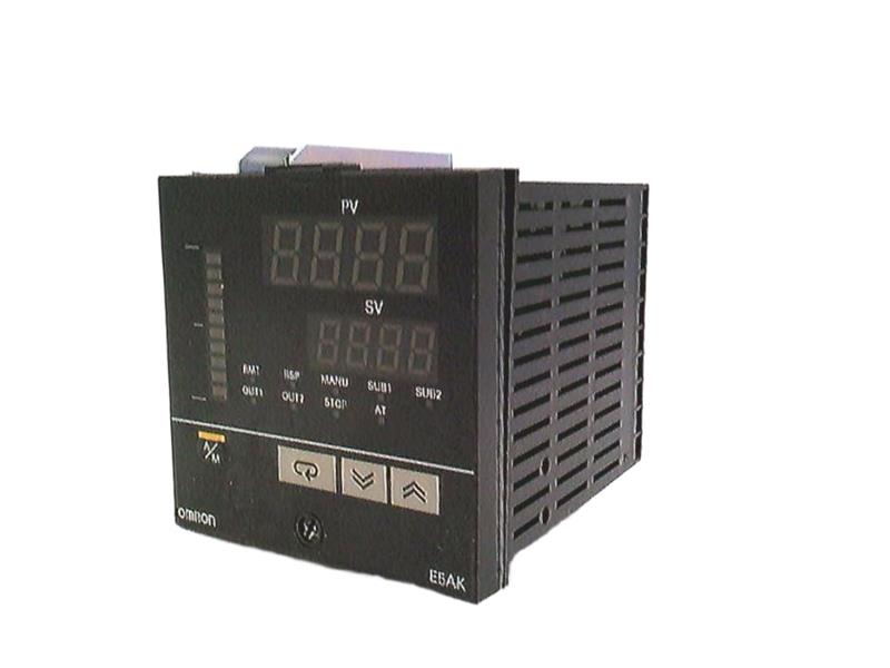 OMRON E5AK-AA2-03FB-AC100-240
