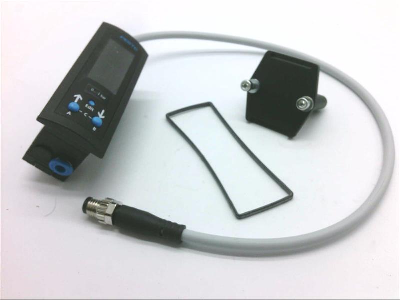 FESTO SDE3-V1S-B-FQ4-2P-M8