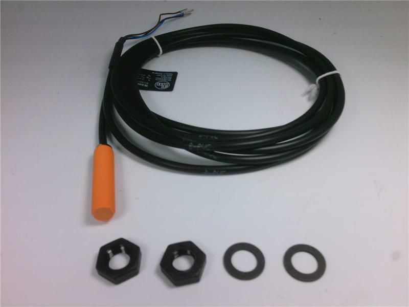 EFECTOR IEC3002-BPKG-IE5099