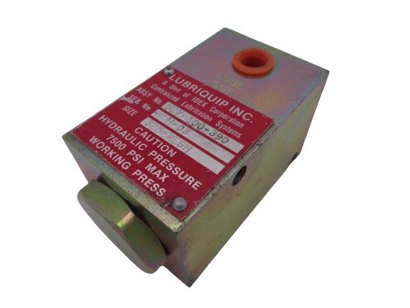 527-100-390 by GRACO