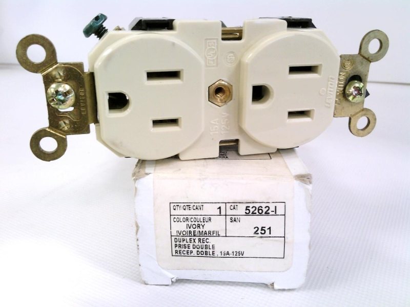 LEVITON 5262-1
