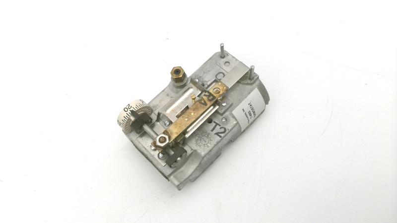 JOHNSON CONTROLS T4002-8009