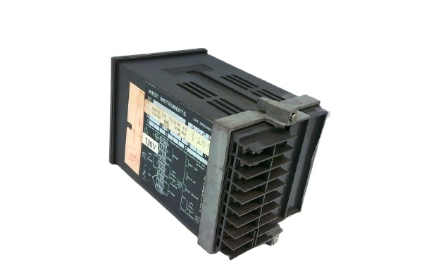 DANAHER CONTROLS M2810-L02-T1418-00-H10-C00-00-X00