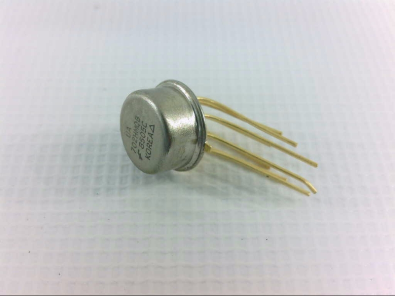 ON SEMICONDUCTOR UA702HMQB