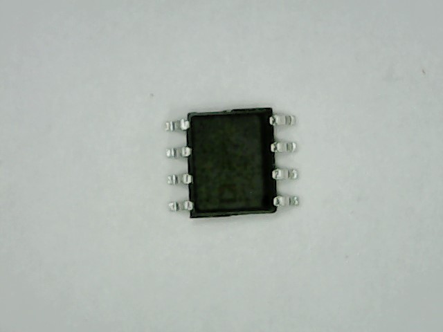 ANALOG DEVICES REF195ESZ