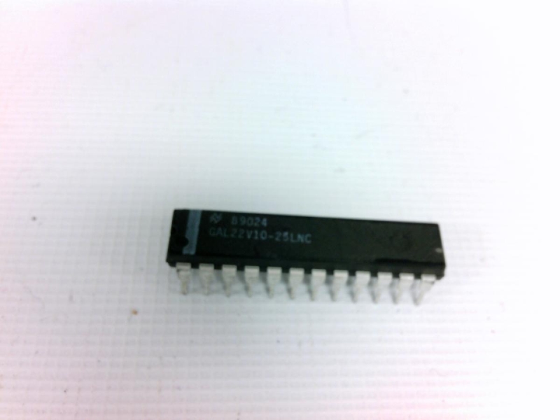 TEXAS INSTRUMENTS SEMI GAL22V10-25LNC