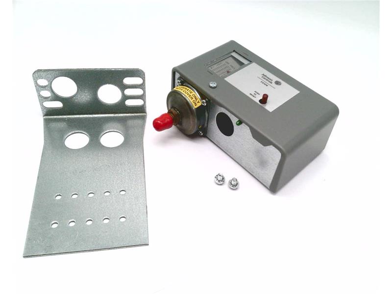 JOHNSON CONTROLS P29NC-2C