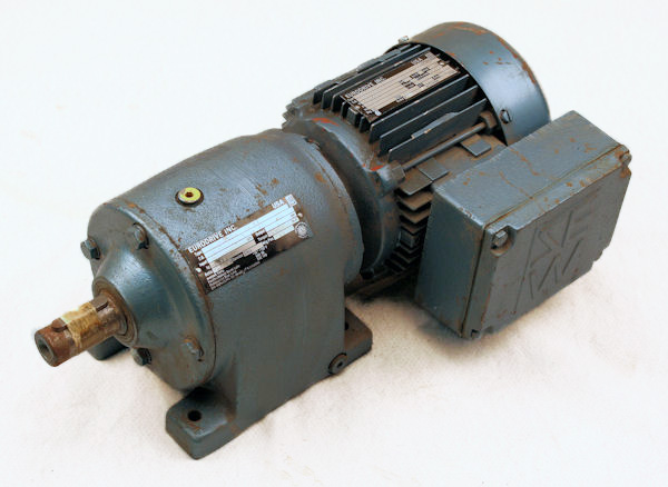 SEW EURODRIVE R27FDT71D4/TF