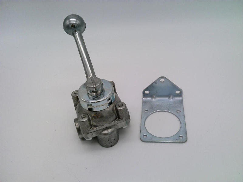 BARKSDALE 9023-MC-A-C