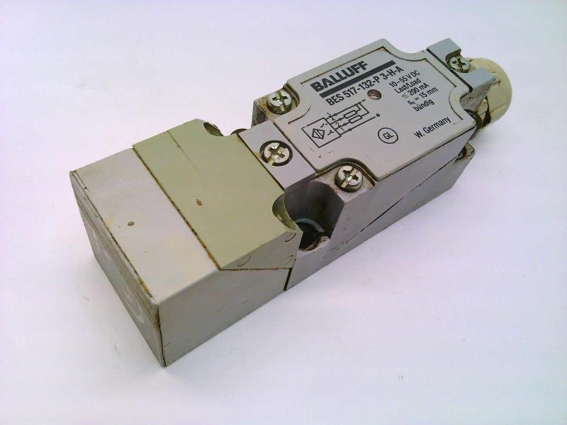 BALLUFF BES-517-132-P-3-H-A