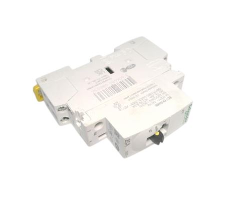 SCHNEIDER ELECTRIC A9C21732