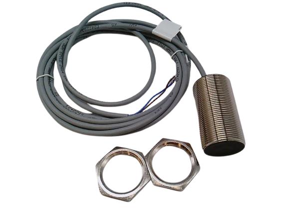 BALLUFF BES 516-215-E4-E-03