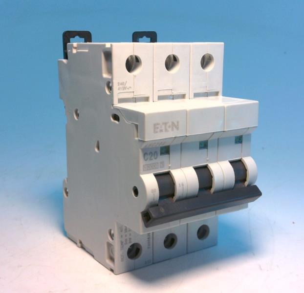 AHC203 by EATON CORPORATION