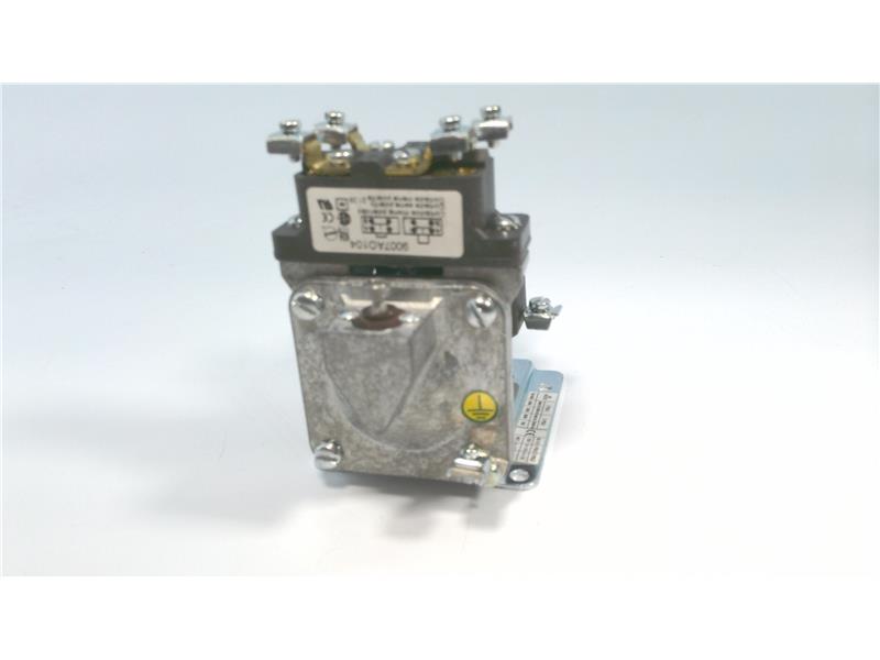 SCHNEIDER ELECTRIC 9050AO10DV02