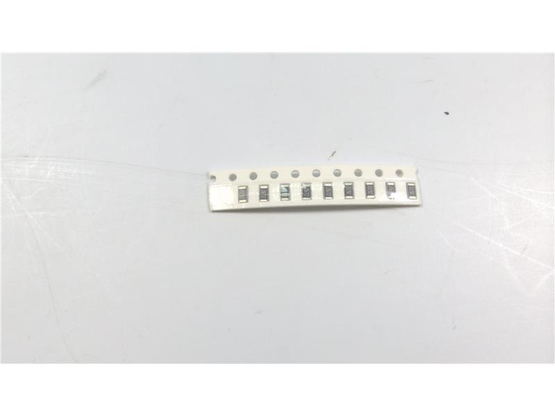 YAGEO RC1206FR-0726K7L