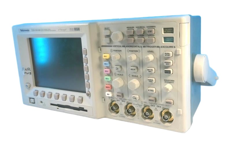TEKTRONIX TDS3034B