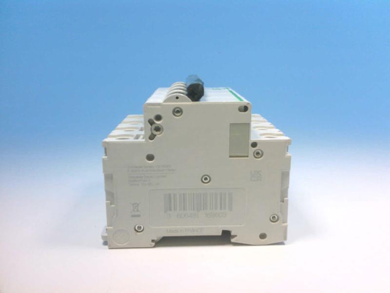 SCHNEIDER ELECTRIC M9F22450