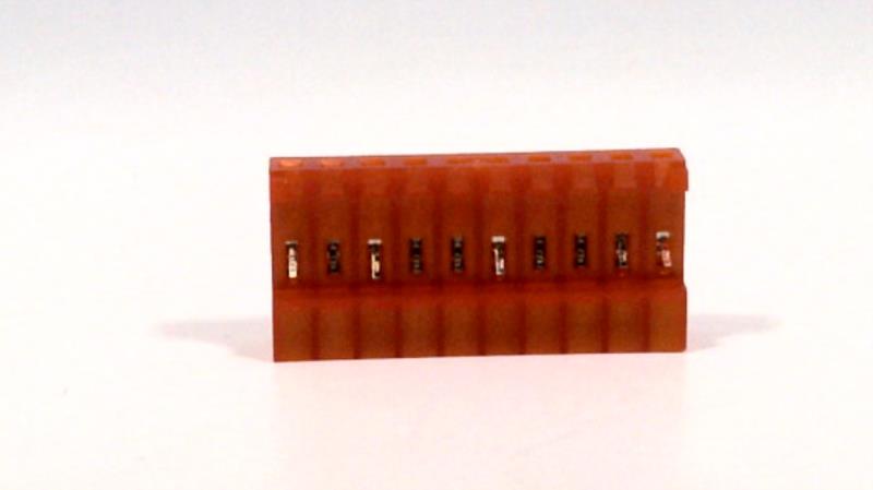 TE CONNECTIVITY 1-643817-0