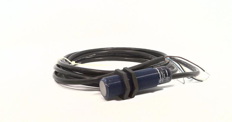 SCHNEIDER ELECTRIC SM801A2411