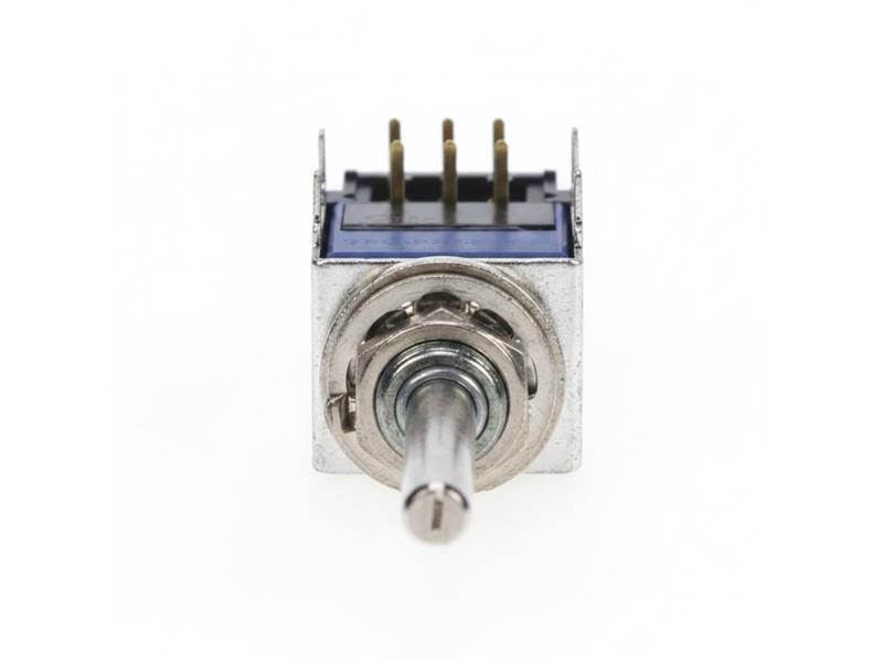 TE CONNECTIVITY 2-1825033-1