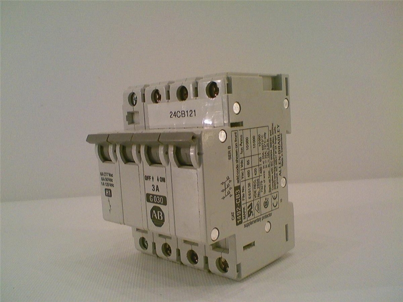 ALLEN BRADLEY 1492-CB3-G030-H1