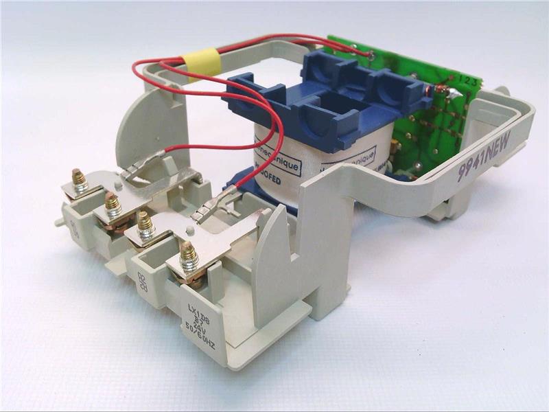 SCHNEIDER ELECTRIC LX1D8B7